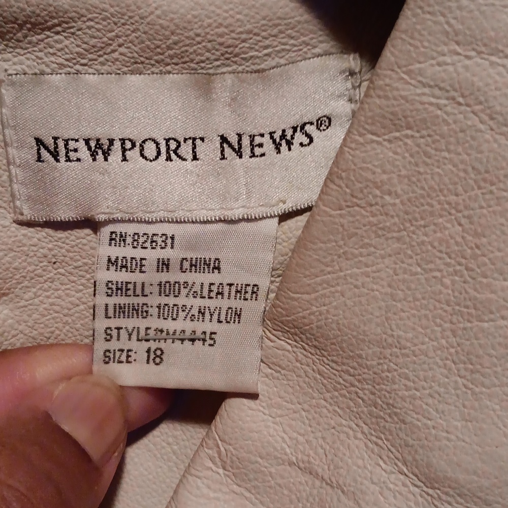 Coat - Picture 2 of 6